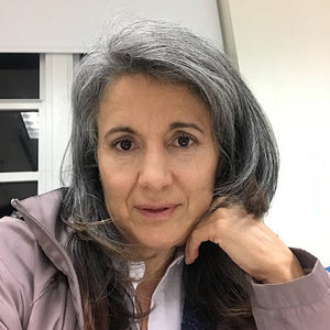 Meet your Posher, Claudia